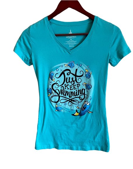 Disney Parks  Just Keep Swimming Dory Short Sleeve TShirt Womens Sz M Turquoise - Picture 1 of 6
